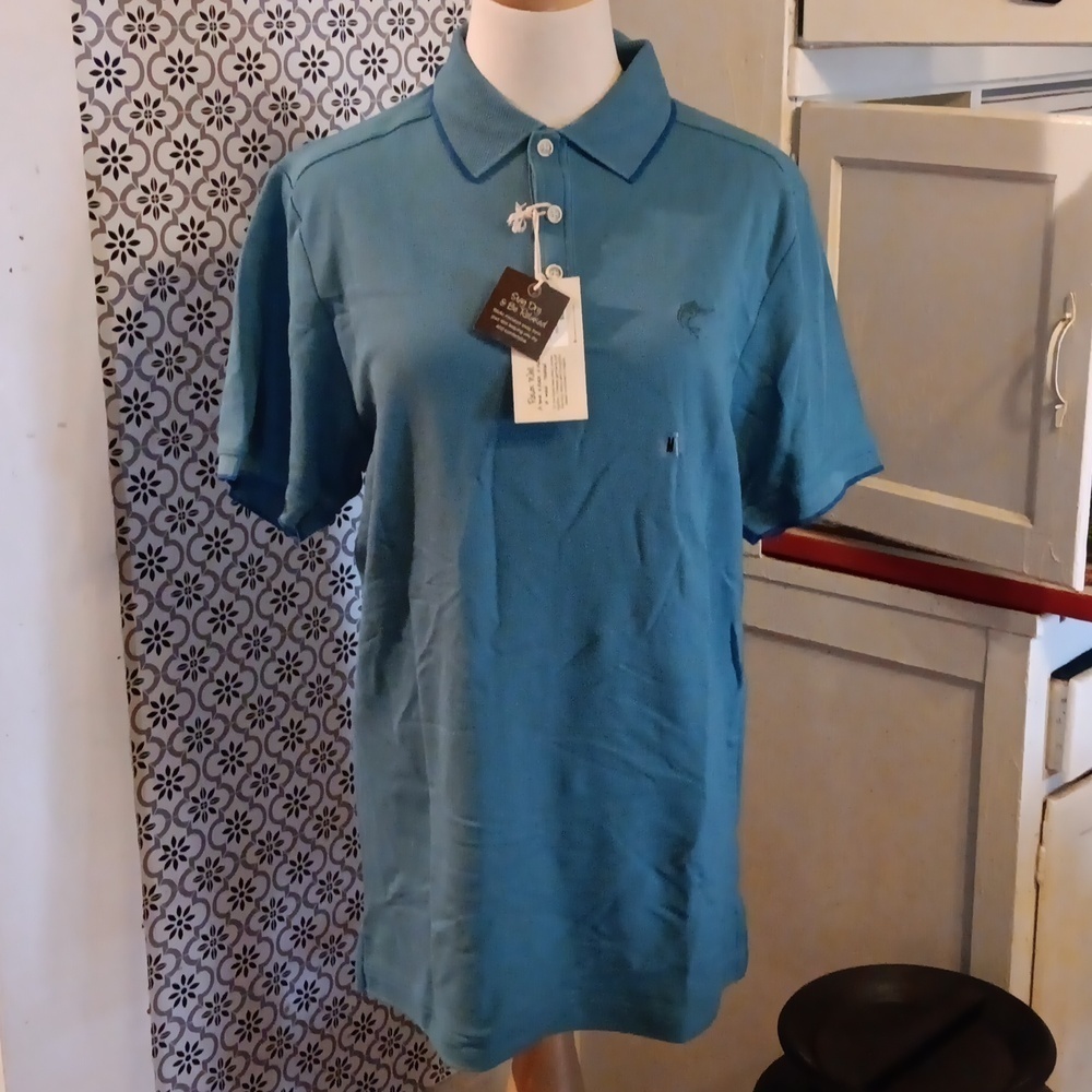 Islander medium polo shirt nwt